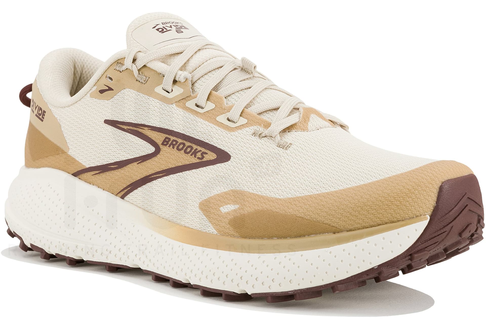 Brooks Divide 6 — Beige