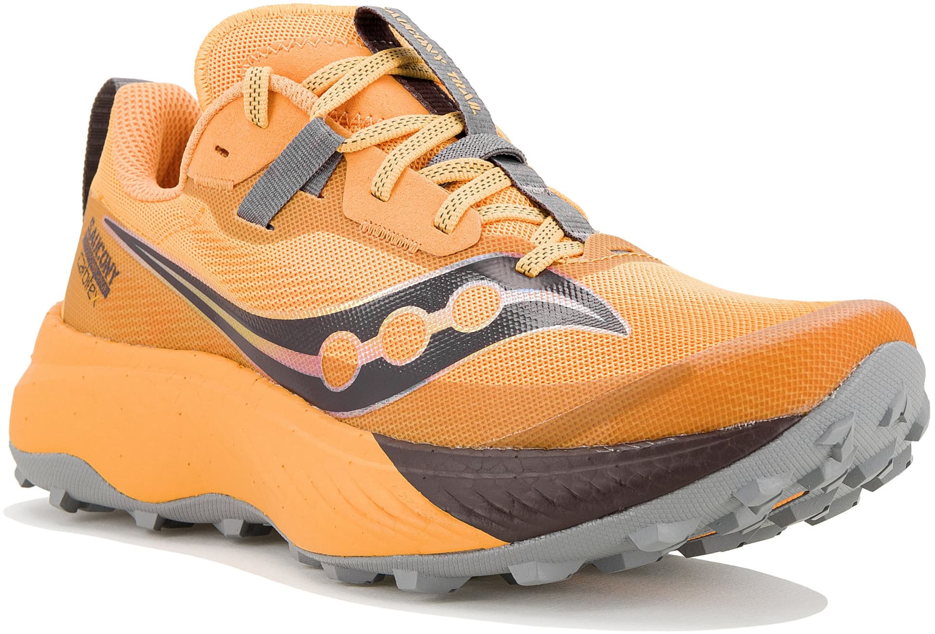 Saucony Endorphin Edge — Orange